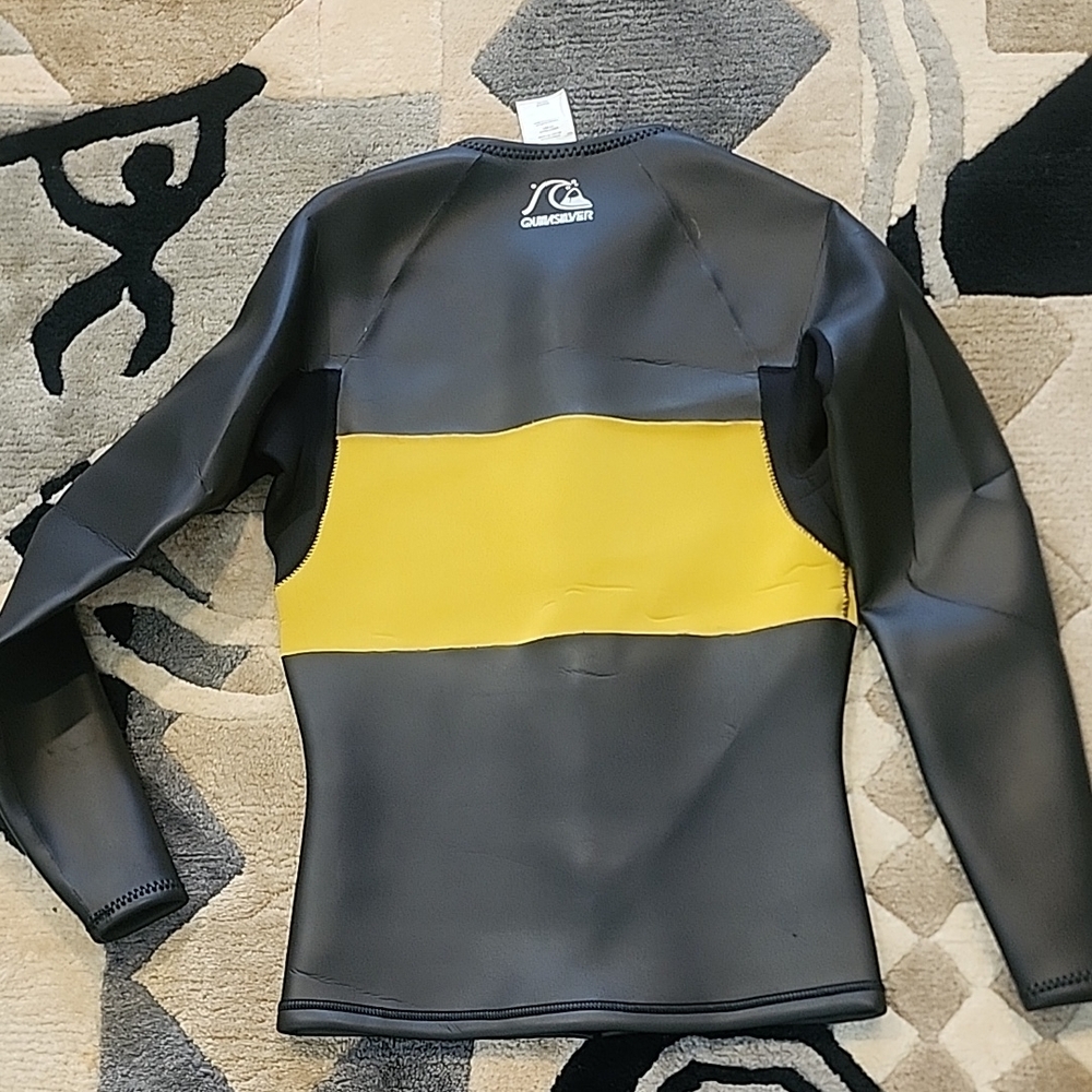 Quiksilver Black and Yellow Surf Jacket - Picture 6 of 12